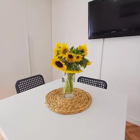 Apartamento Maris Free Parking Centar *