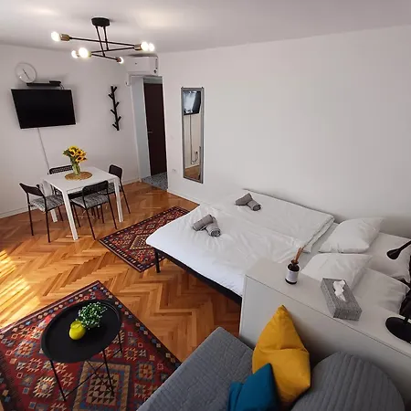 Maris Free Parking Centar Apartamento *